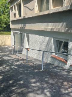 images/facade.jpg